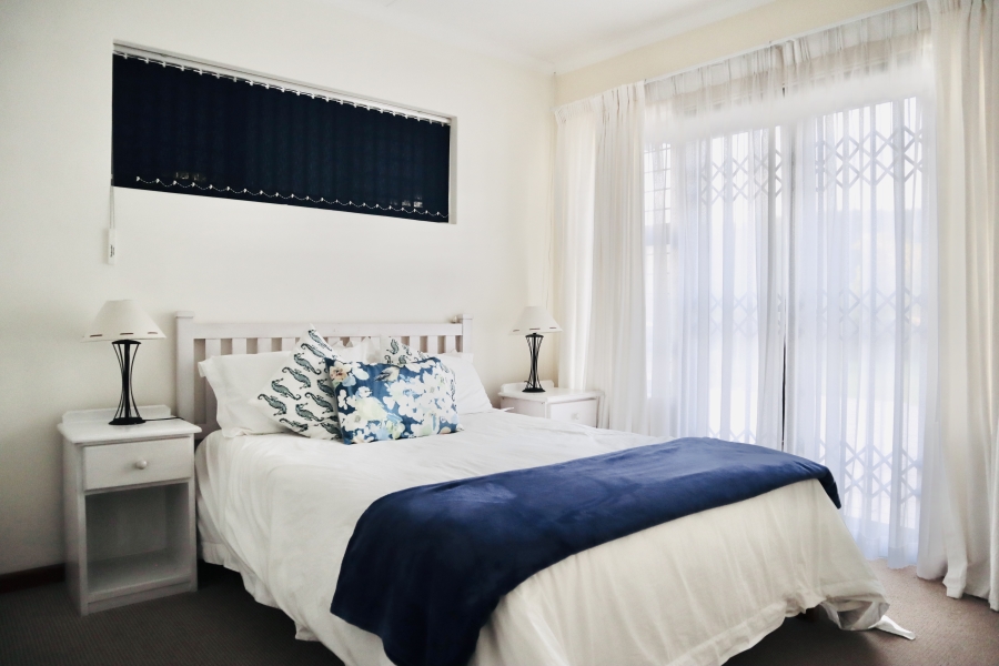 3 Bedroom Property for Sale in The Island Western Cape